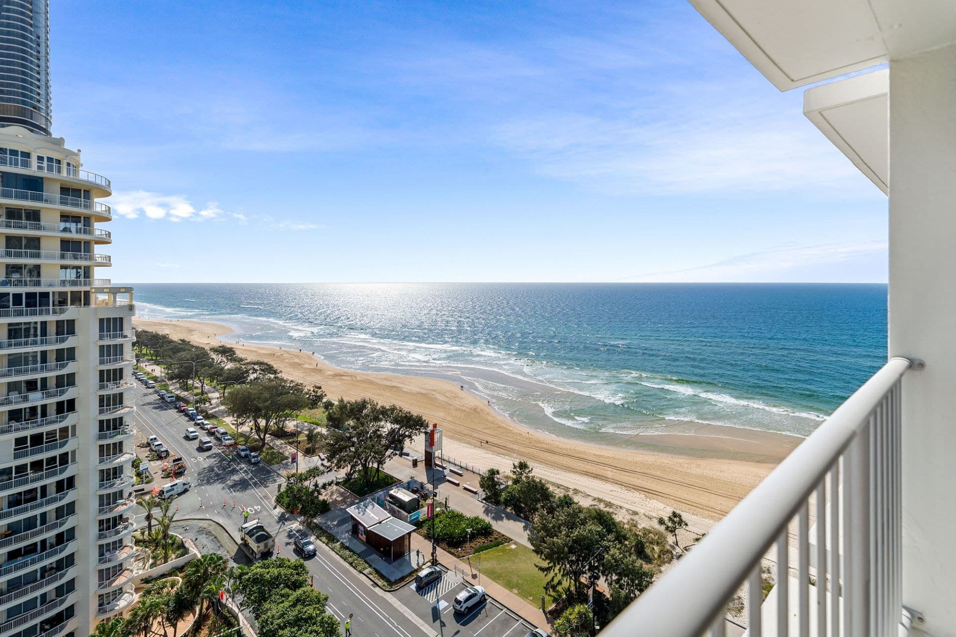 1303/44-52 The Esplanade, Surfers Paradise - Thumbnail 3