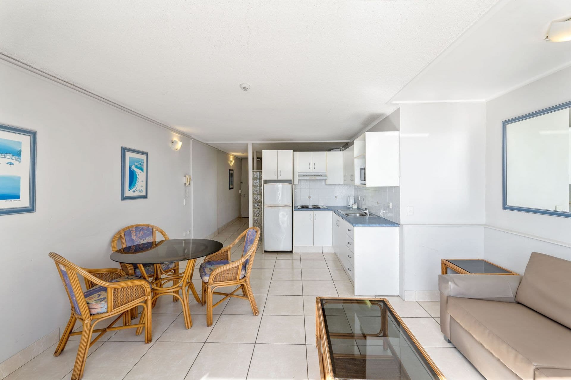 1303/44-52 The Esplanade, Surfers Paradise - Thumbnail 5