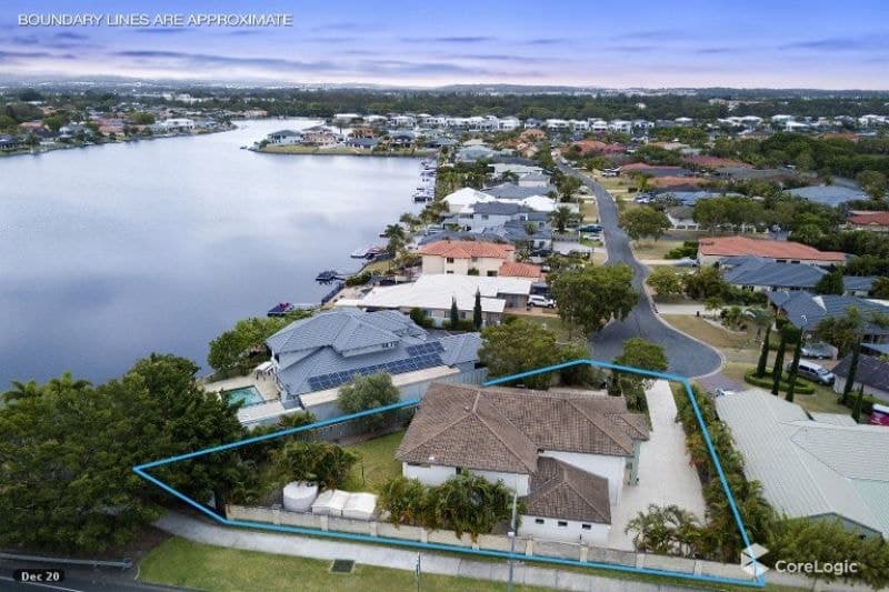 2 Eastbank Terrace, Helensvale - Thumbnail 3