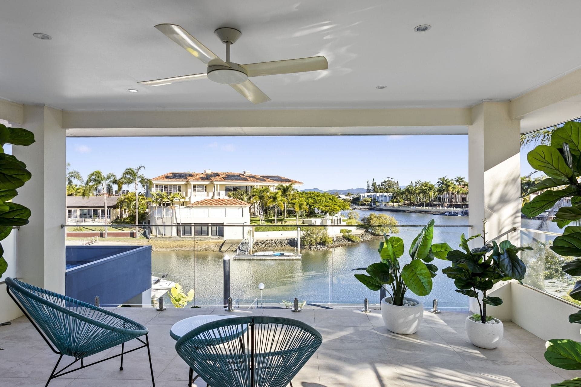 335 Monaco Street, Broadbeach Waters - Thumbnail 3