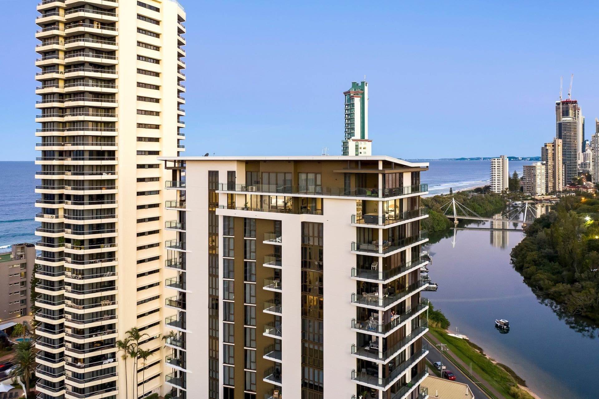 1501/5 Pacific Street, Main Beach - Image 1