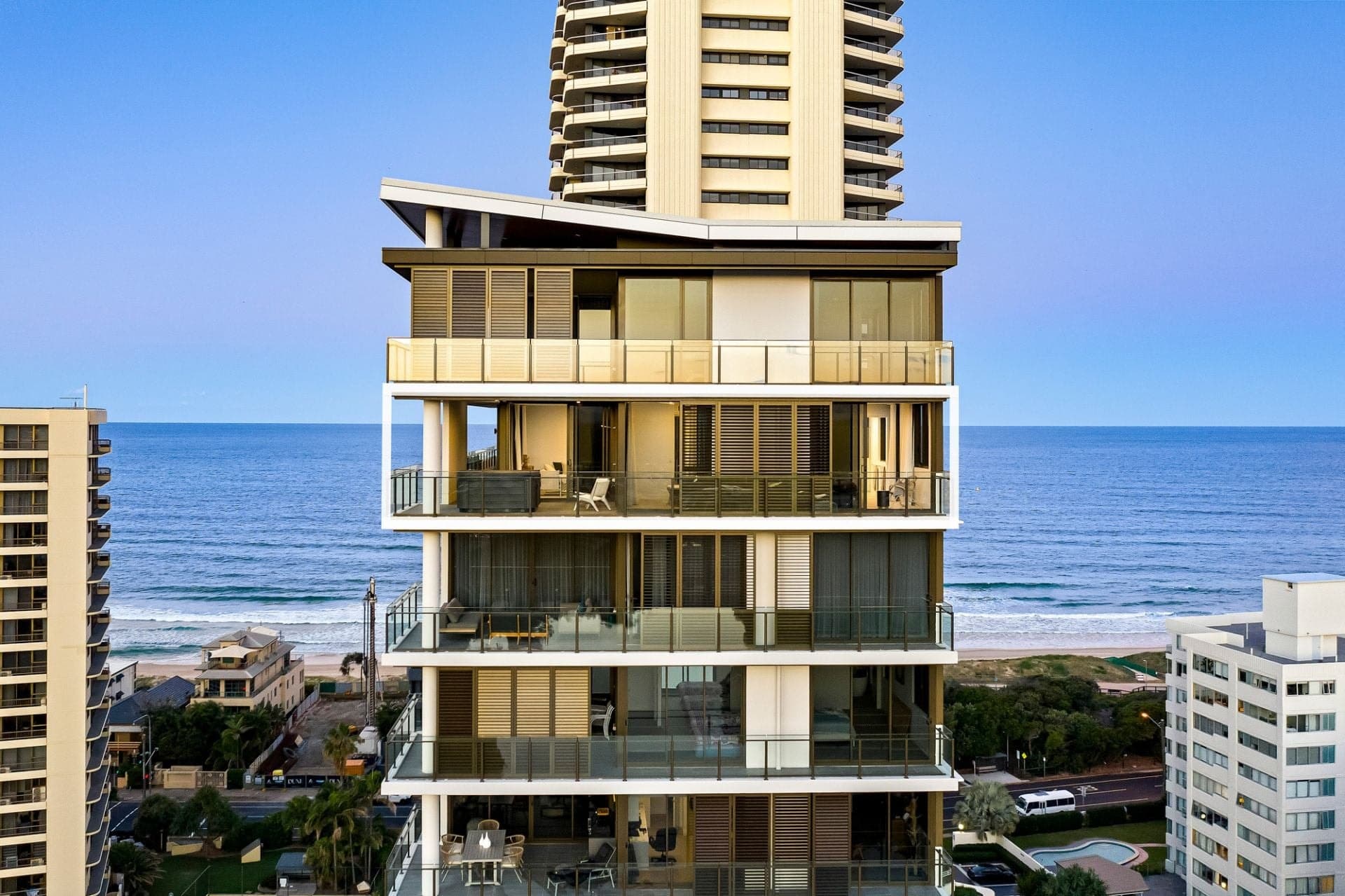 1501/5 Pacific Street, Main Beach - Thumbnail 8