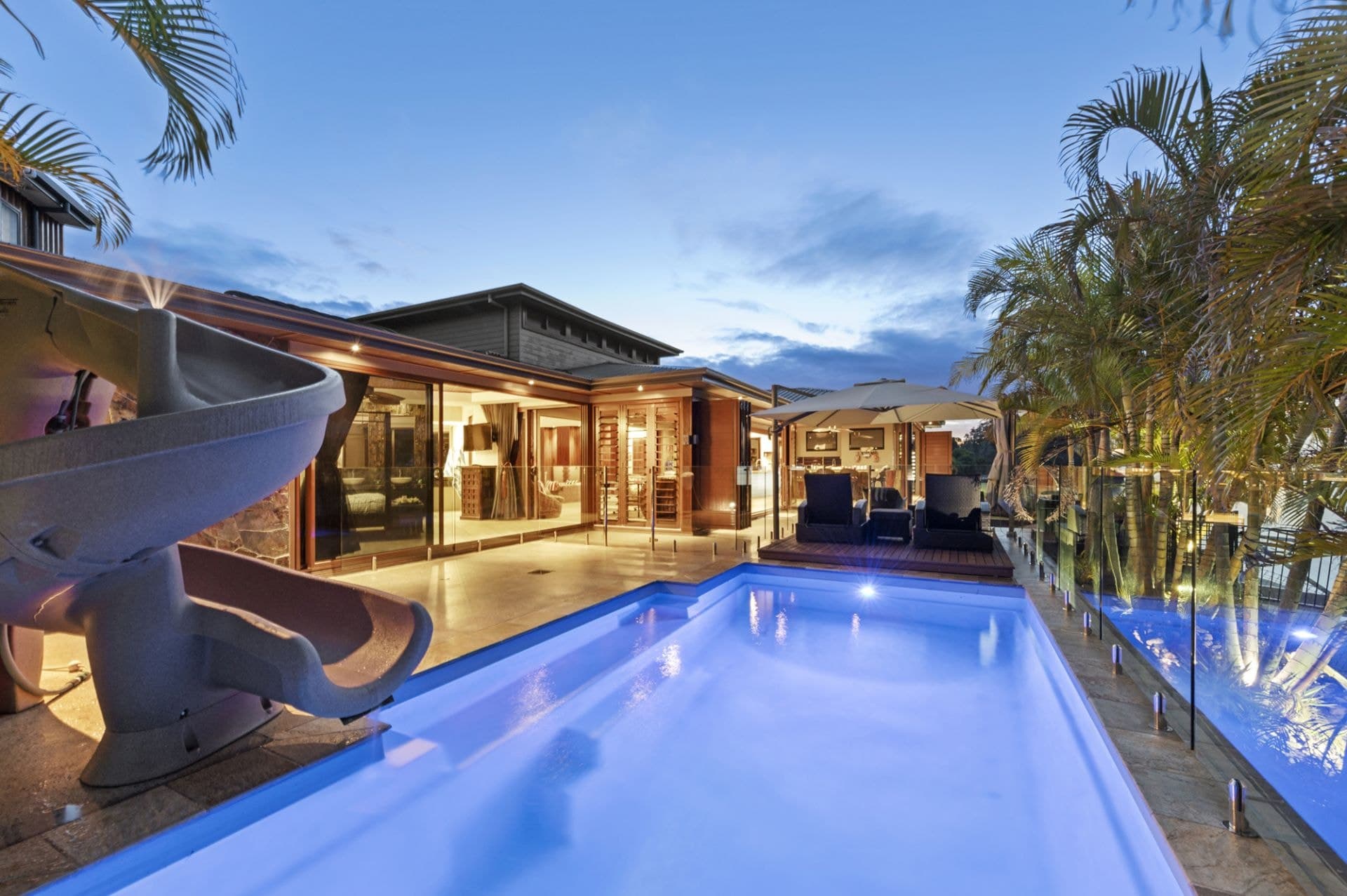 23 Casuarina Court, South Stradbroke - Thumbnail 2