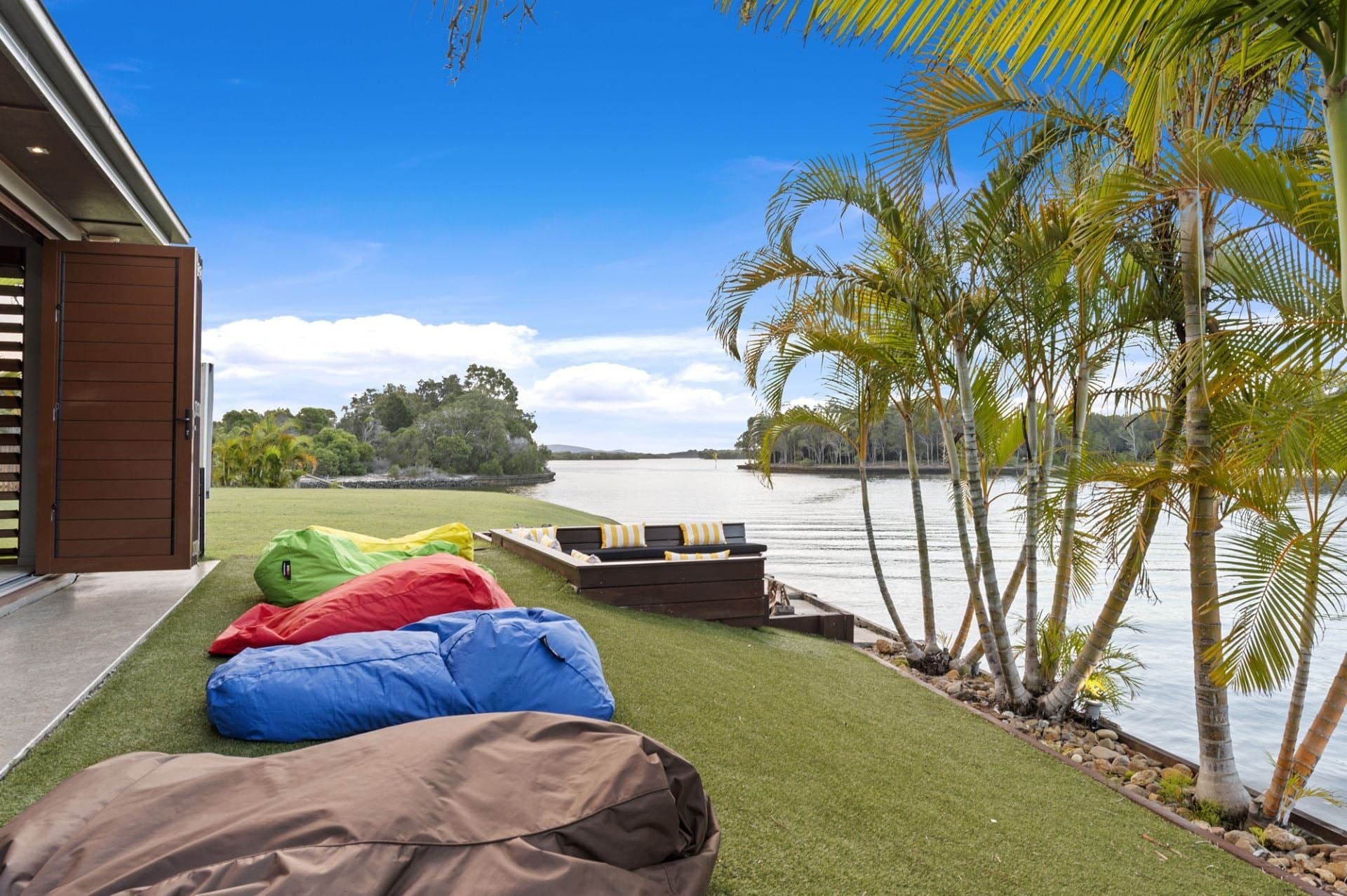 23 Casuarina Court, South Stradbroke - Thumbnail 6
