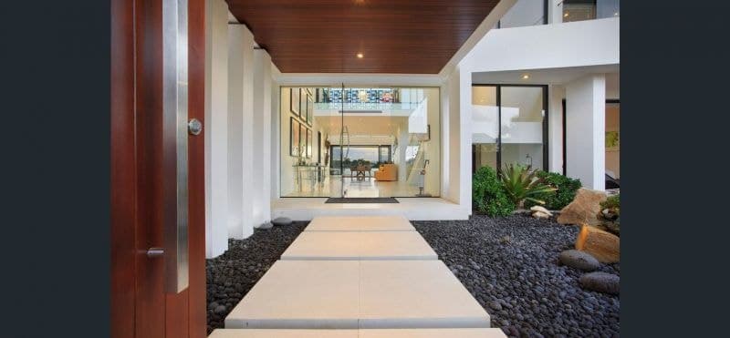 94 Admiralty Drive, Paradise Waters - Thumbnail 5