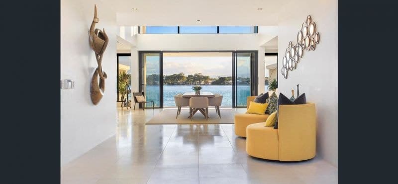 94 Admiralty Drive, Paradise Waters - Thumbnail 6