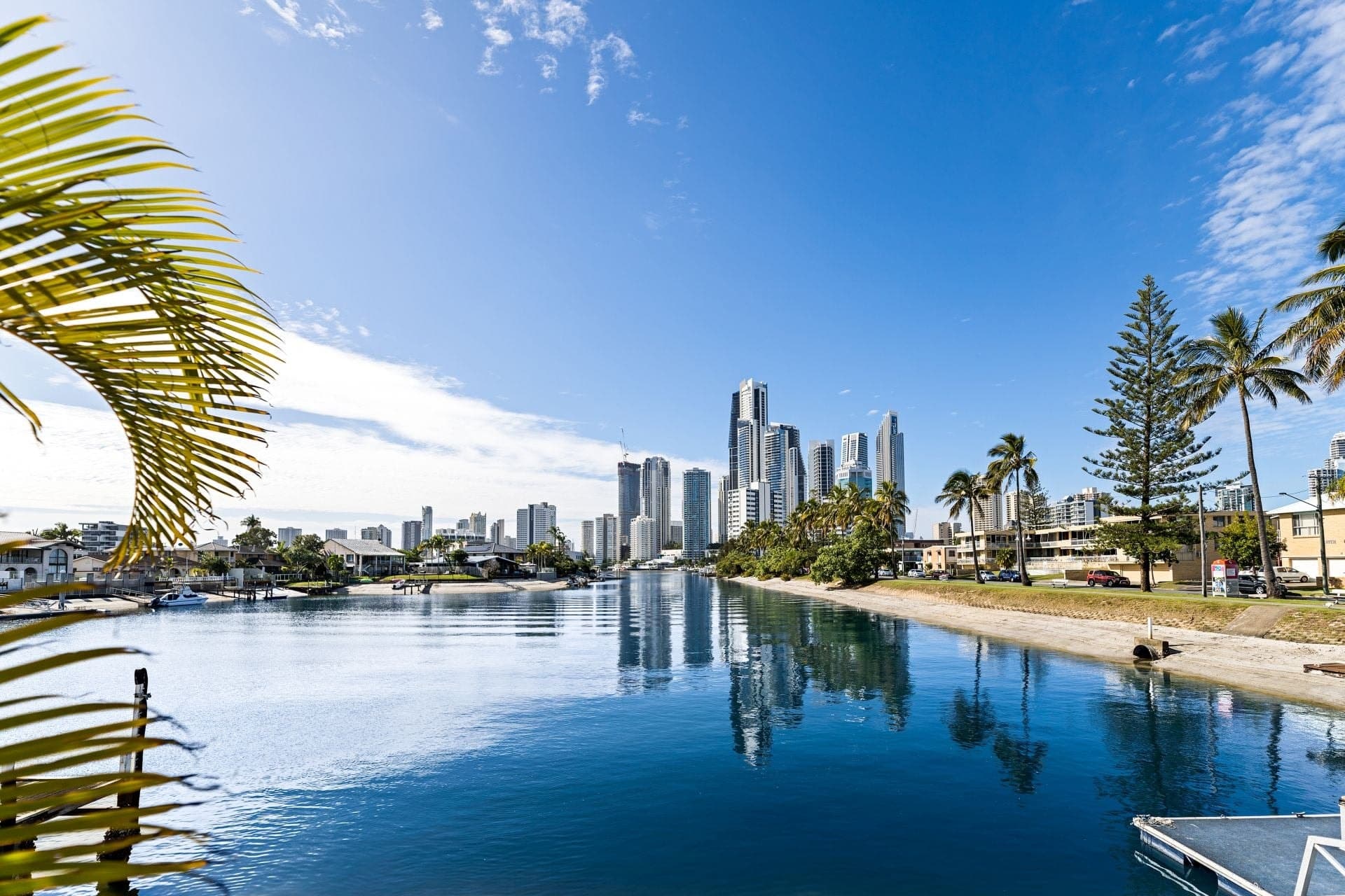 15 Sunrise Boulevard, Surfers Paradise - Thumbnail 2