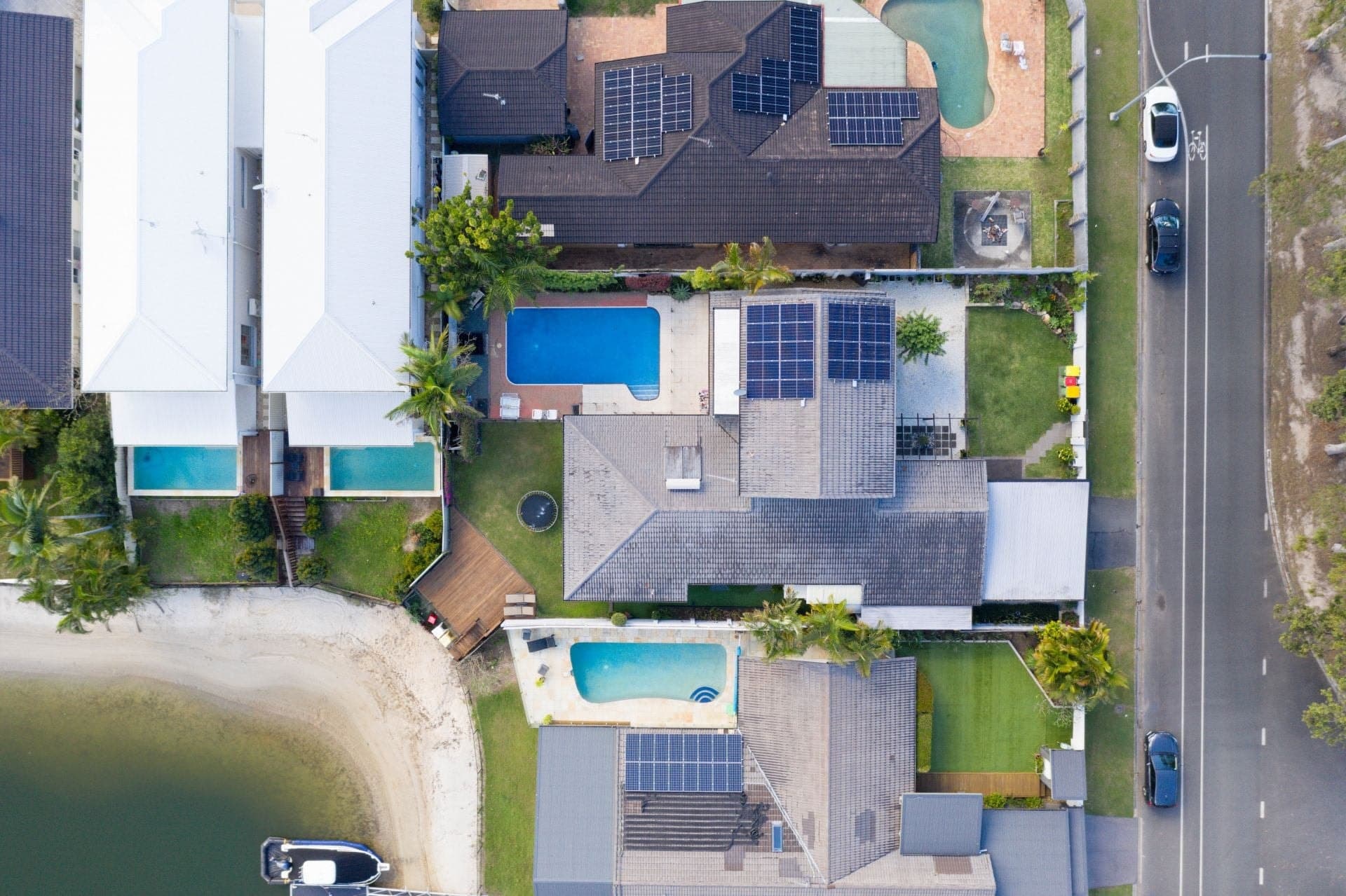 151 Rio Vista Boulevard, Broadbeach Waters - Thumbnail 4