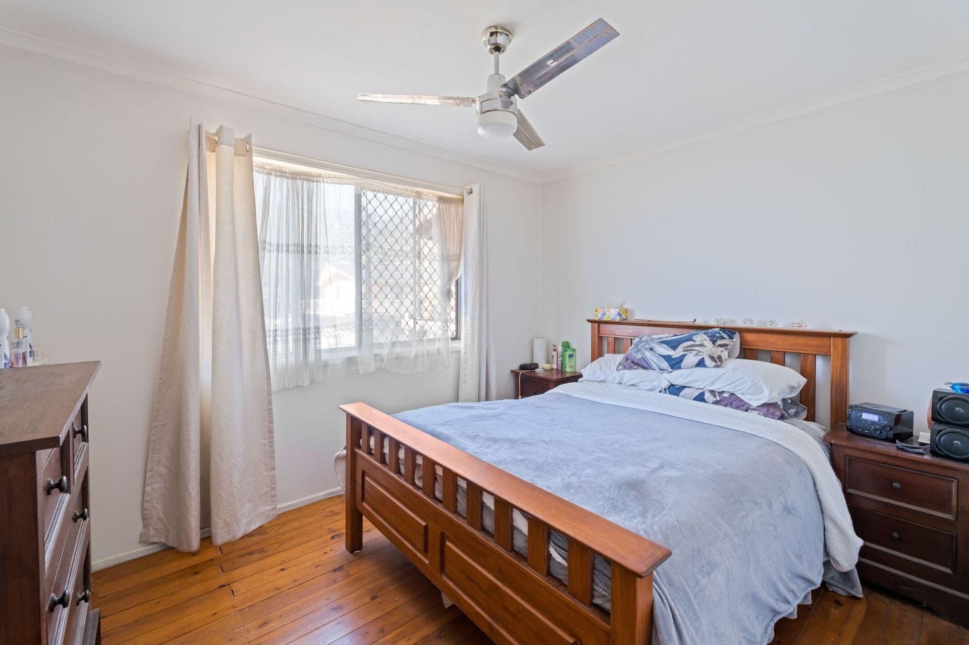10 Hocking Street, Arundel - Thumbnail 6
