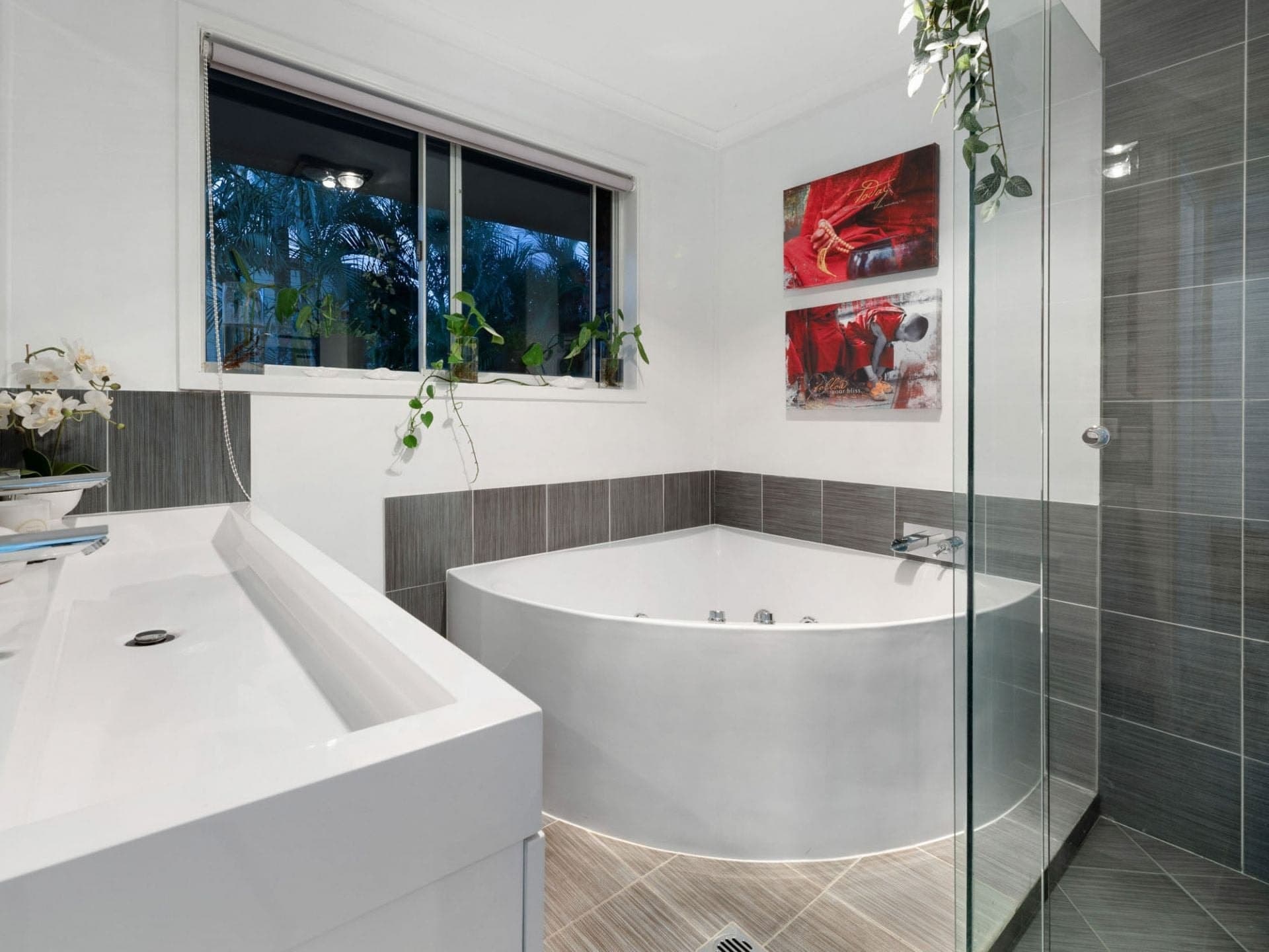 21 Armidale Crescent, Helensvale - Thumbnail 8