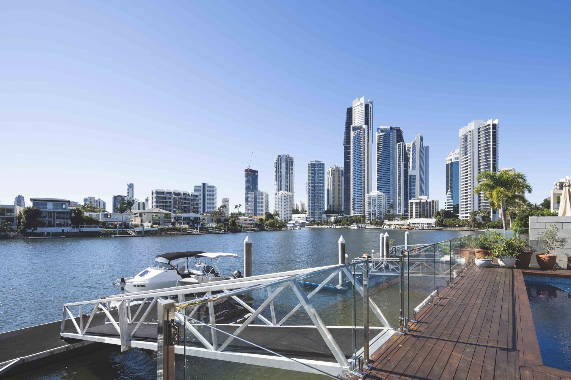 64 Sunrise Boulevard, Surfers Paradise - Thumbnail 4