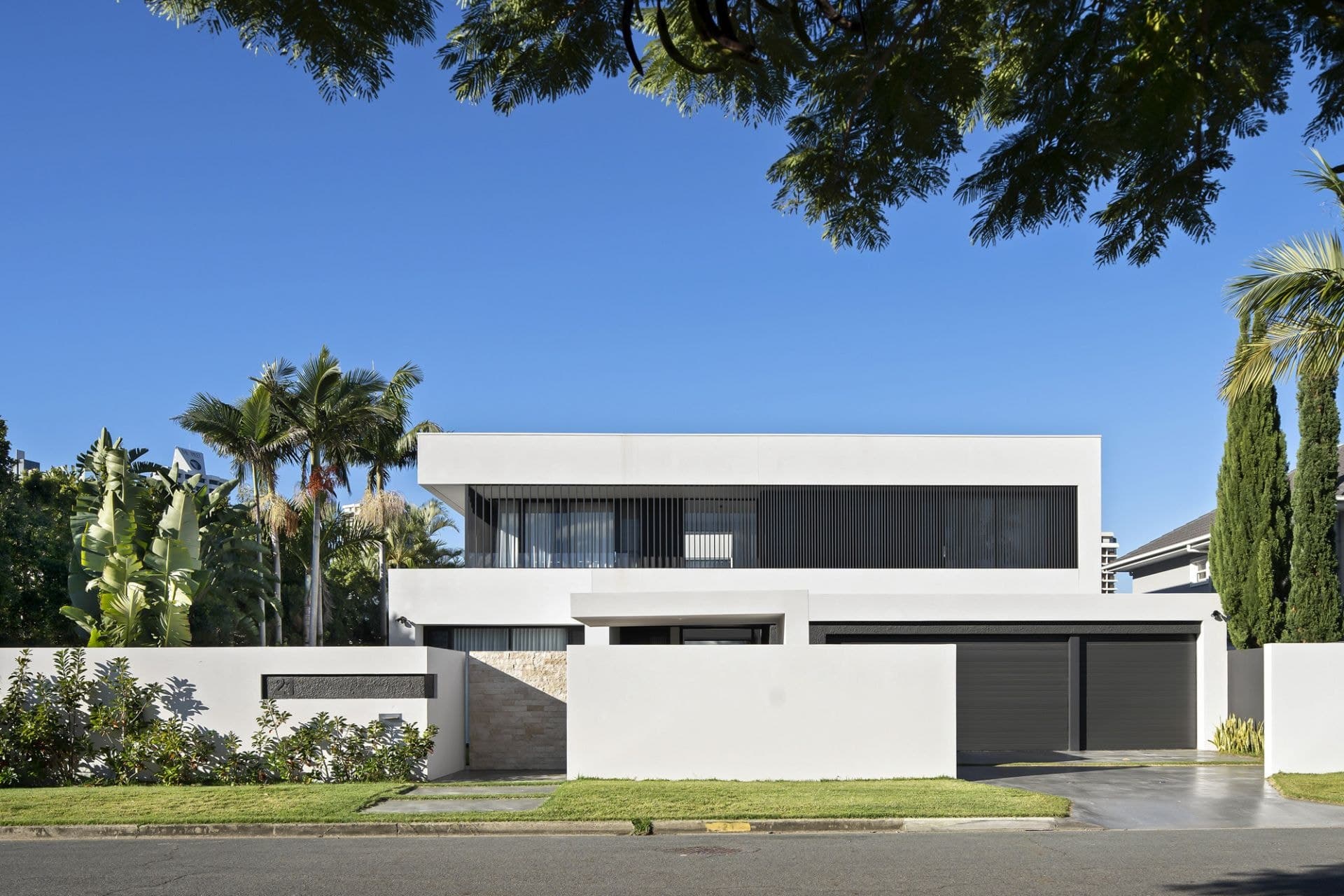 21 Buccaneer Court, Paradise Waters - Thumbnail 6