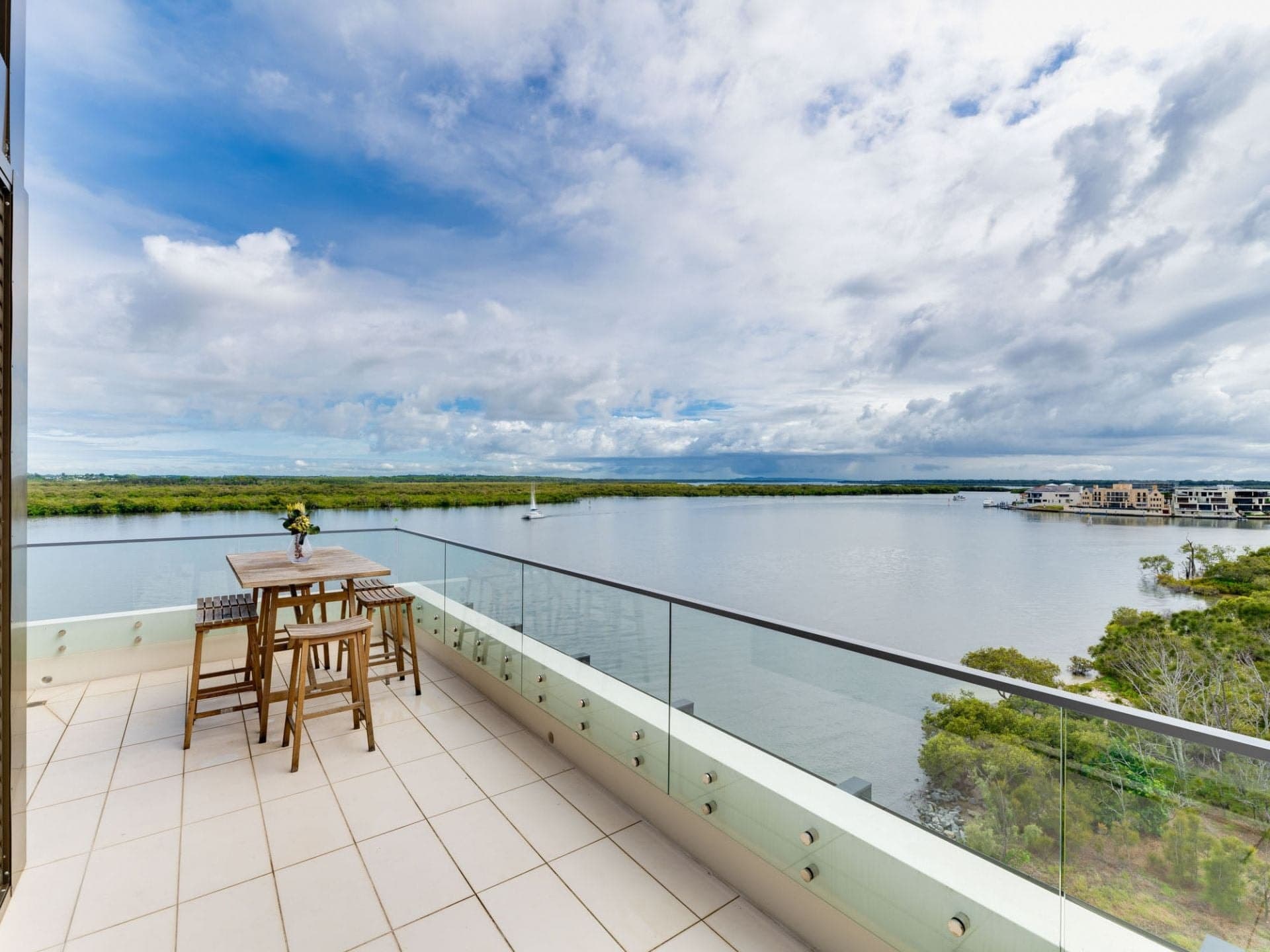 6501/6 Marina Promenade, Paradise Point - Thumbnail 2