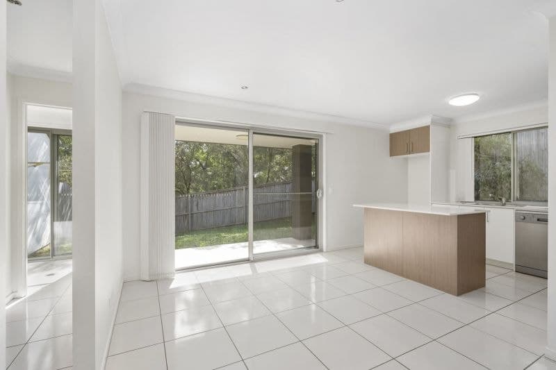 53 Springwood Avenue, Pacific Pines - Thumbnail 3