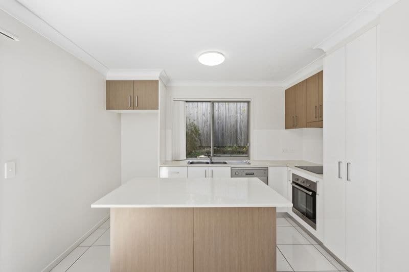 53 Springwood Avenue, Pacific Pines - Thumbnail 4