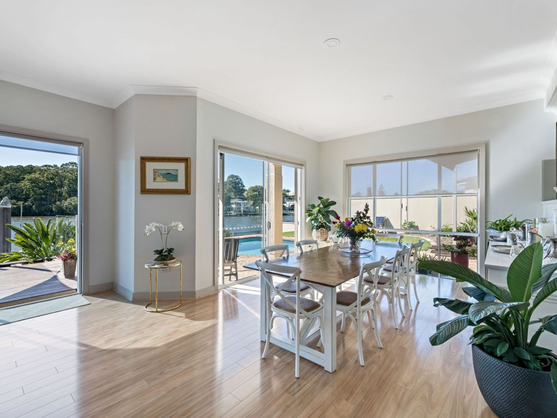 5316 Marine Drive North, Hope Island - Thumbnail 3