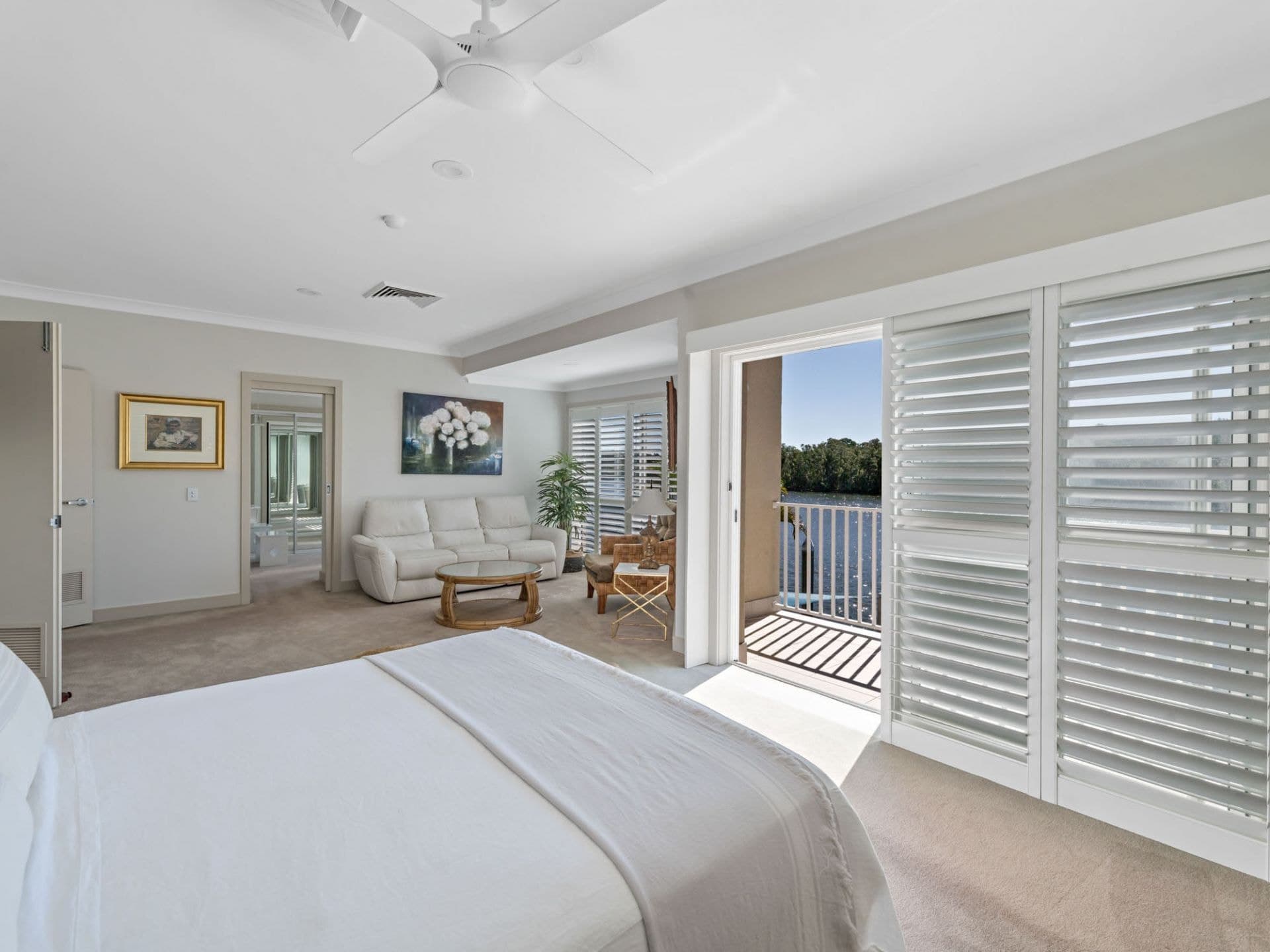 5316 Marine Drive North, Hope Island - Thumbnail 8