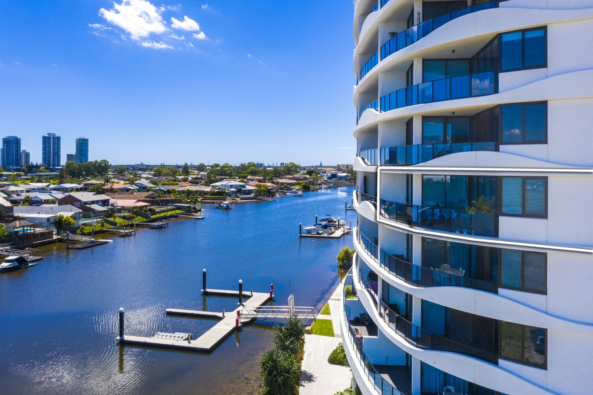 5401/5 Harbourside Court, Biggera Waters - Image 1