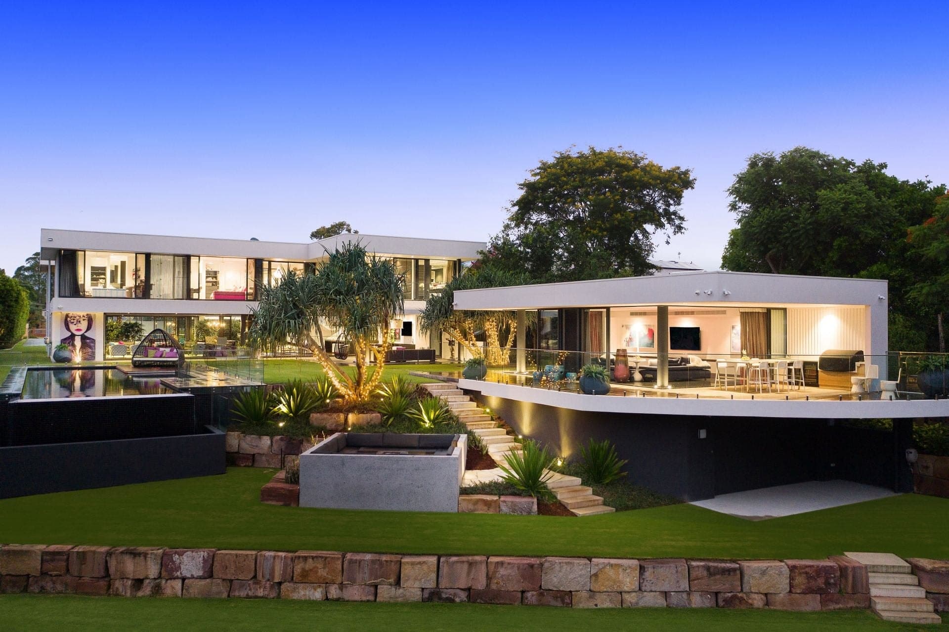 14 Maryland Avenue, Carrara - Thumbnail 2