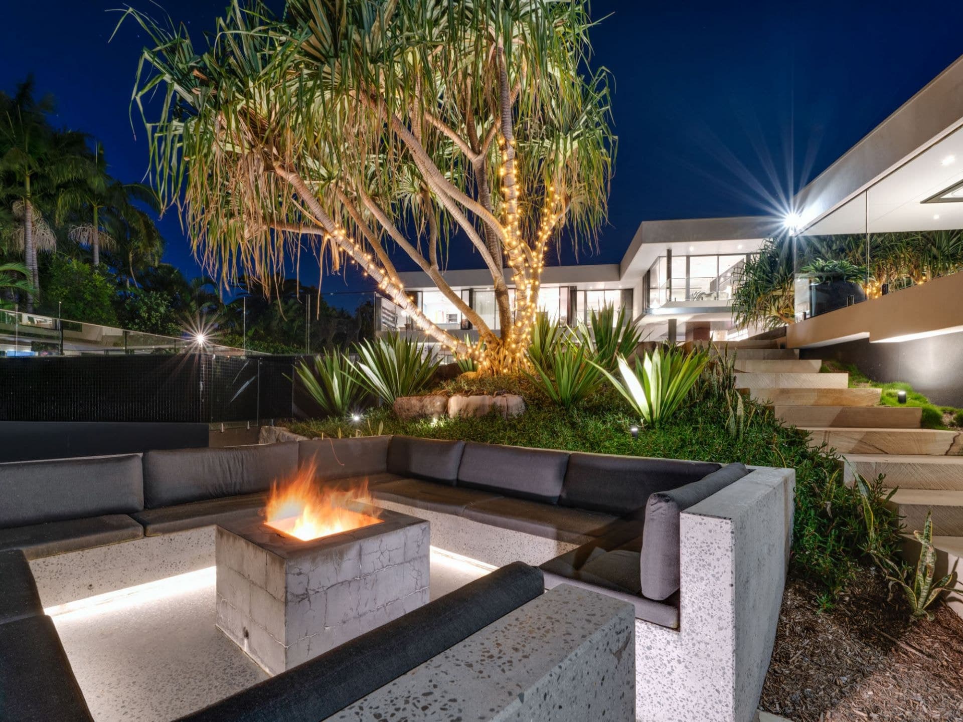14 Maryland Avenue, Carrara - Thumbnail 8