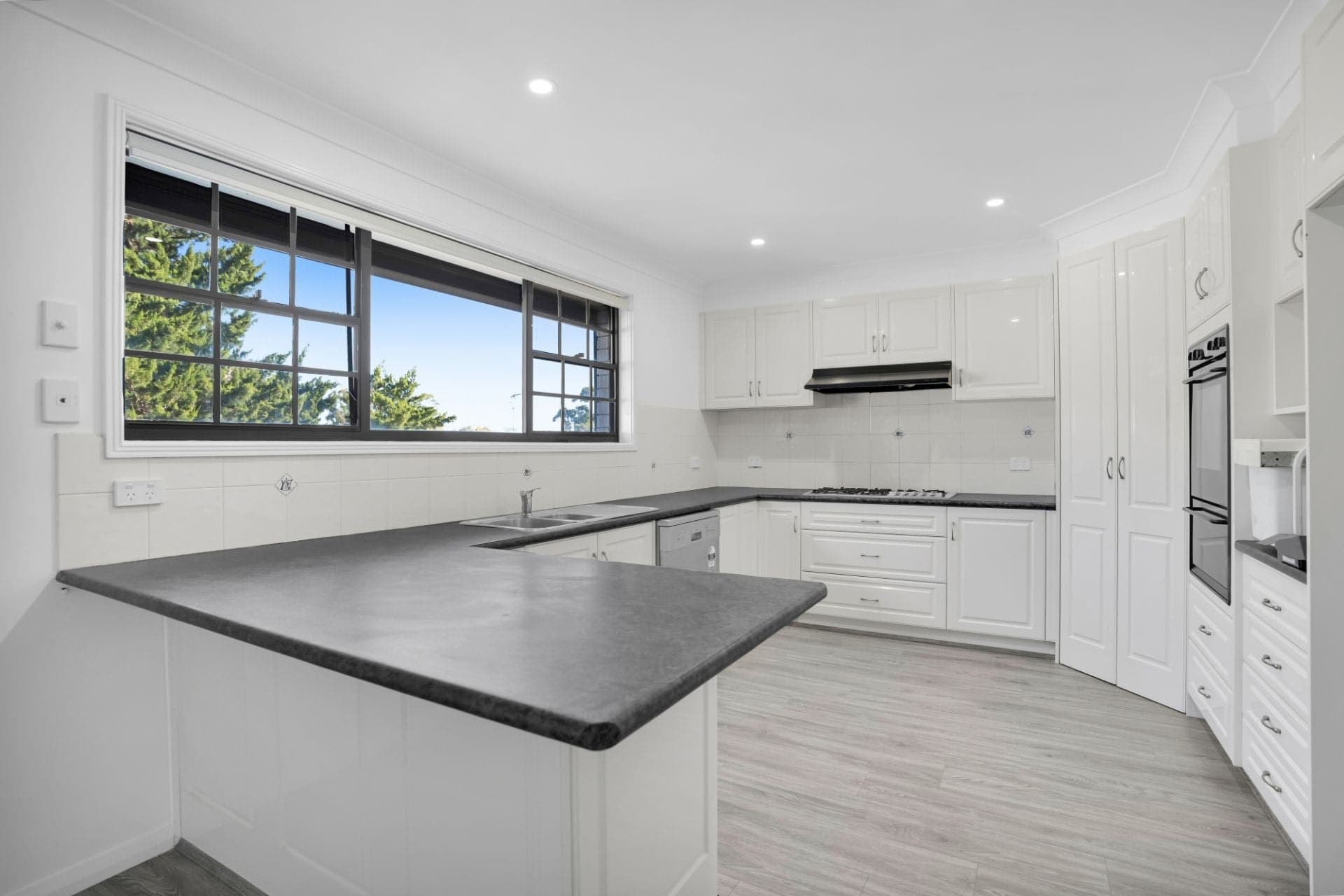 1 Caley Road, Bradbury NSW, Bradbury - Thumbnail 2