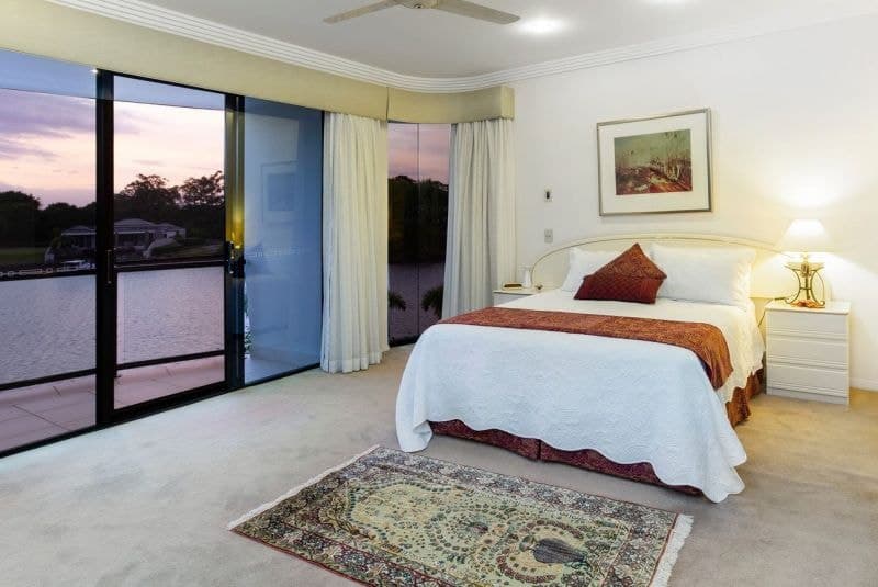2040 The Circle, Sanctuary Cove - Image 1