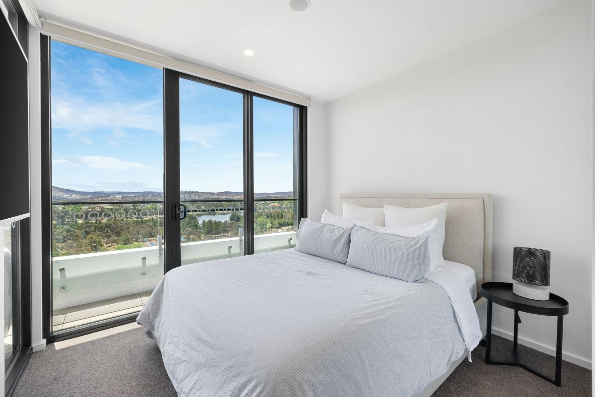 1004/2 Gribble Street, Gungahlin, Gungahlin - Thumbnail 5