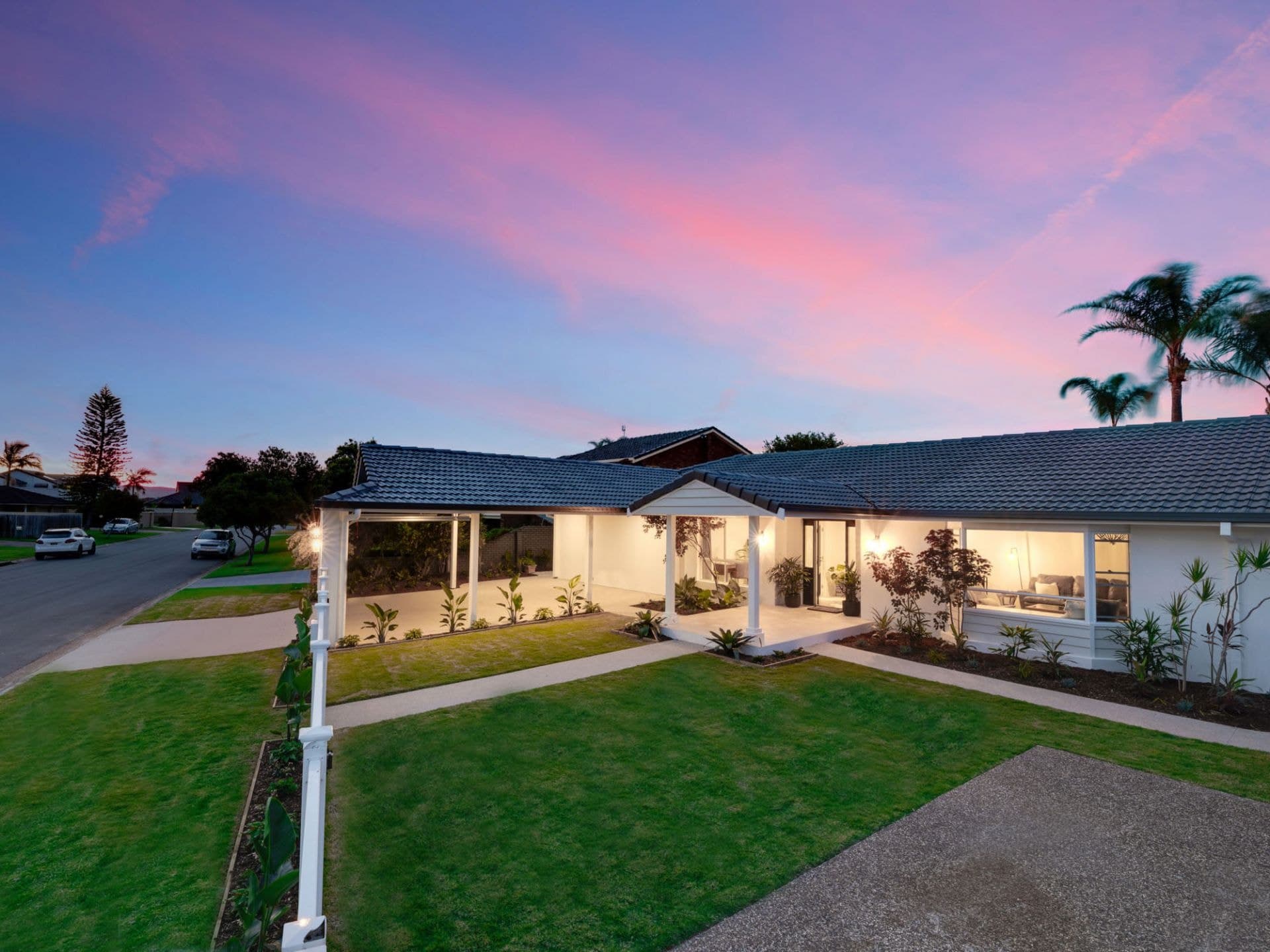 23 Tradewinds Avenue, Paradise Point - Thumbnail 5