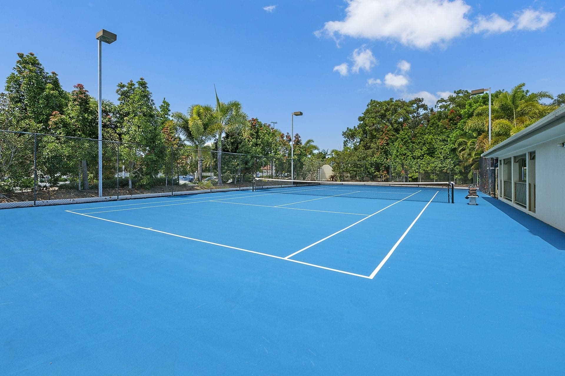 29/100 Morala Avenue, Runaway Bay - Image 1