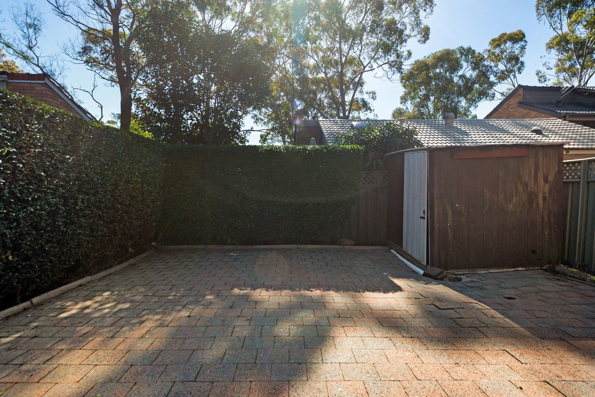 195 St Johns Road, Bradbury, Bradbury - Thumbnail 2