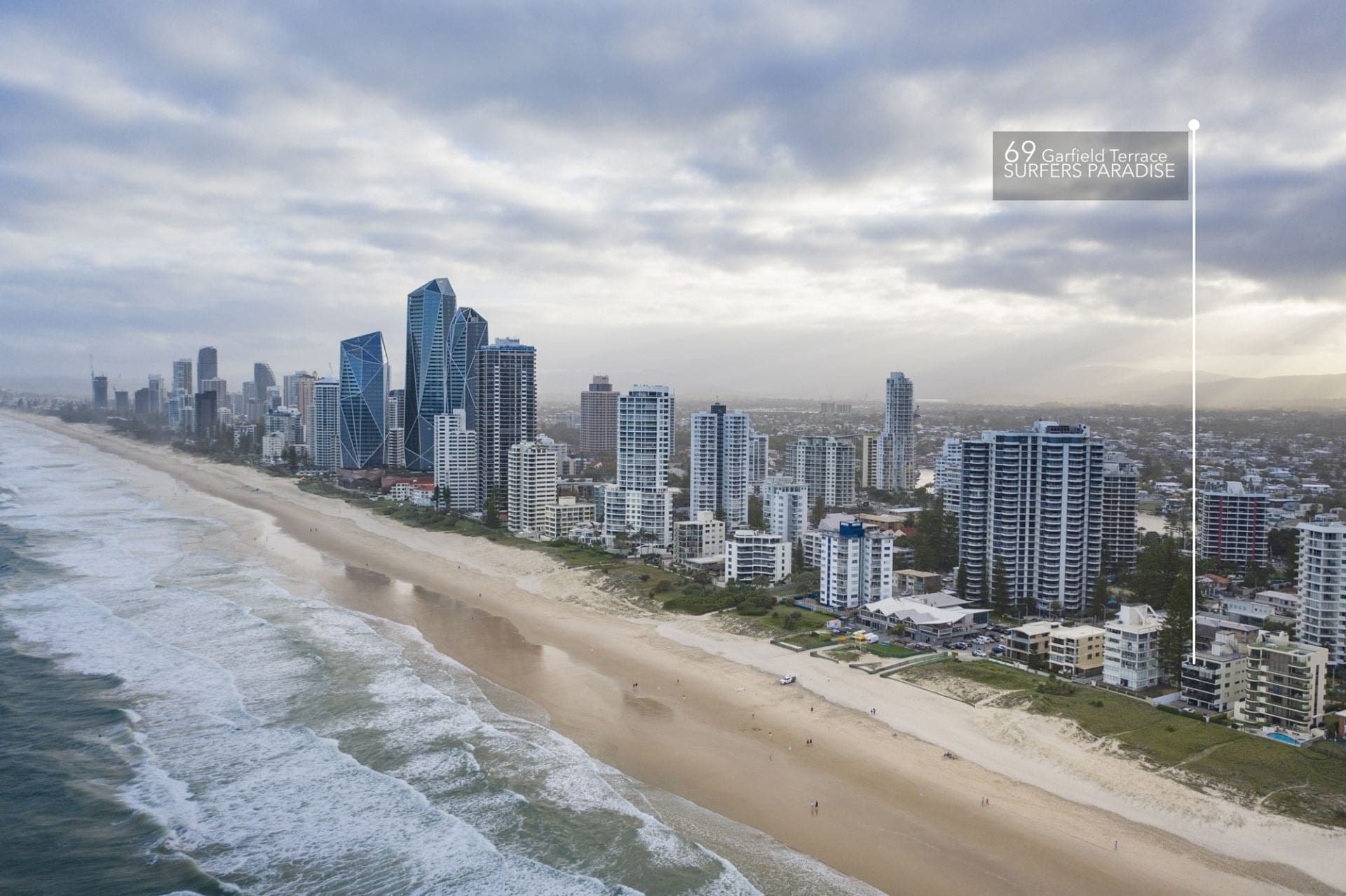 69 Garfield Terrace, Surfers Paradise - Image 1