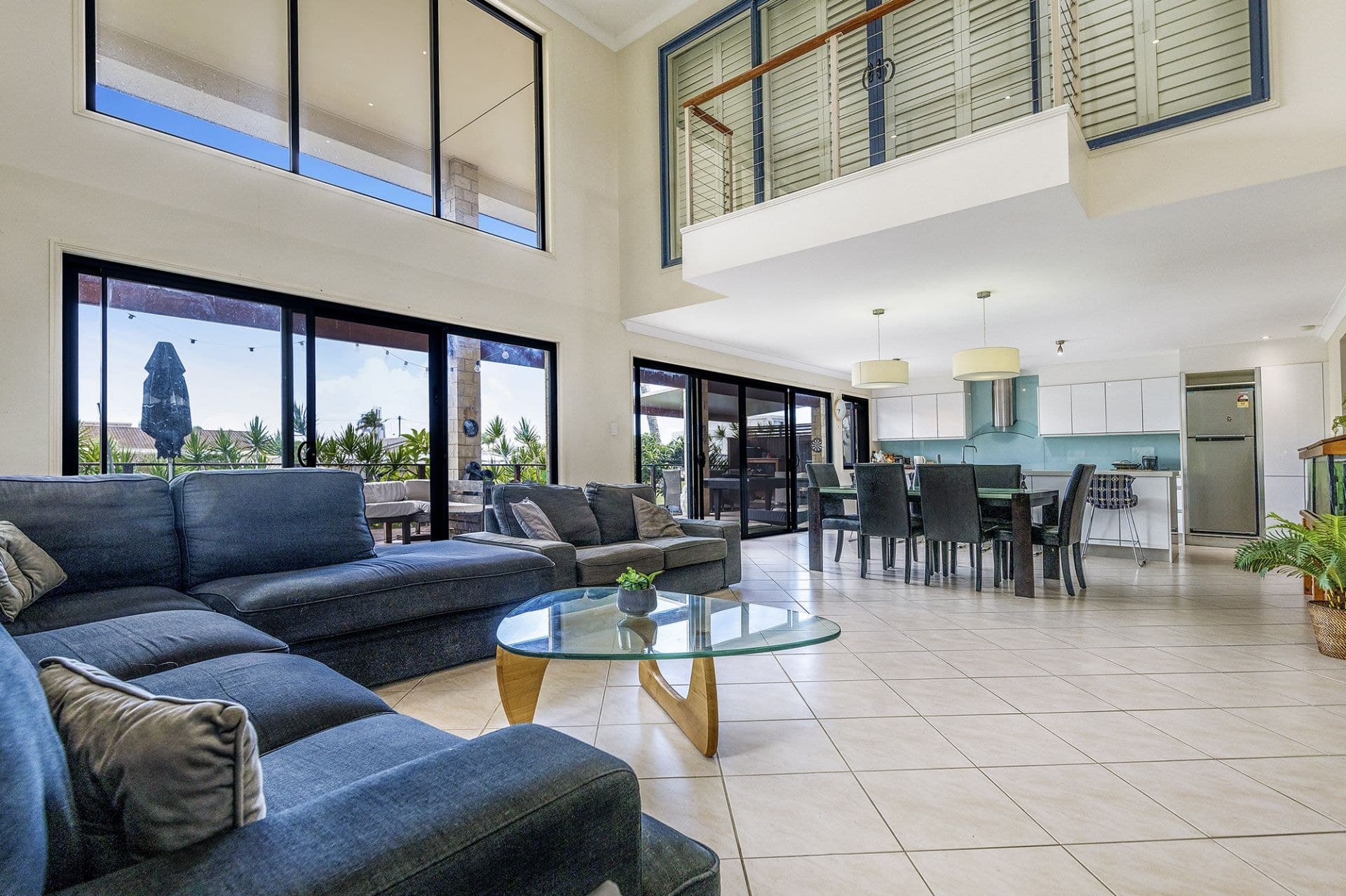 13 Ensenada Court, Broadbeach Waters - Thumbnail 7