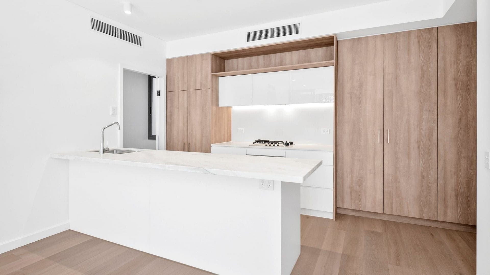 105/2 West Promenade, Manly, Manly - Image 1