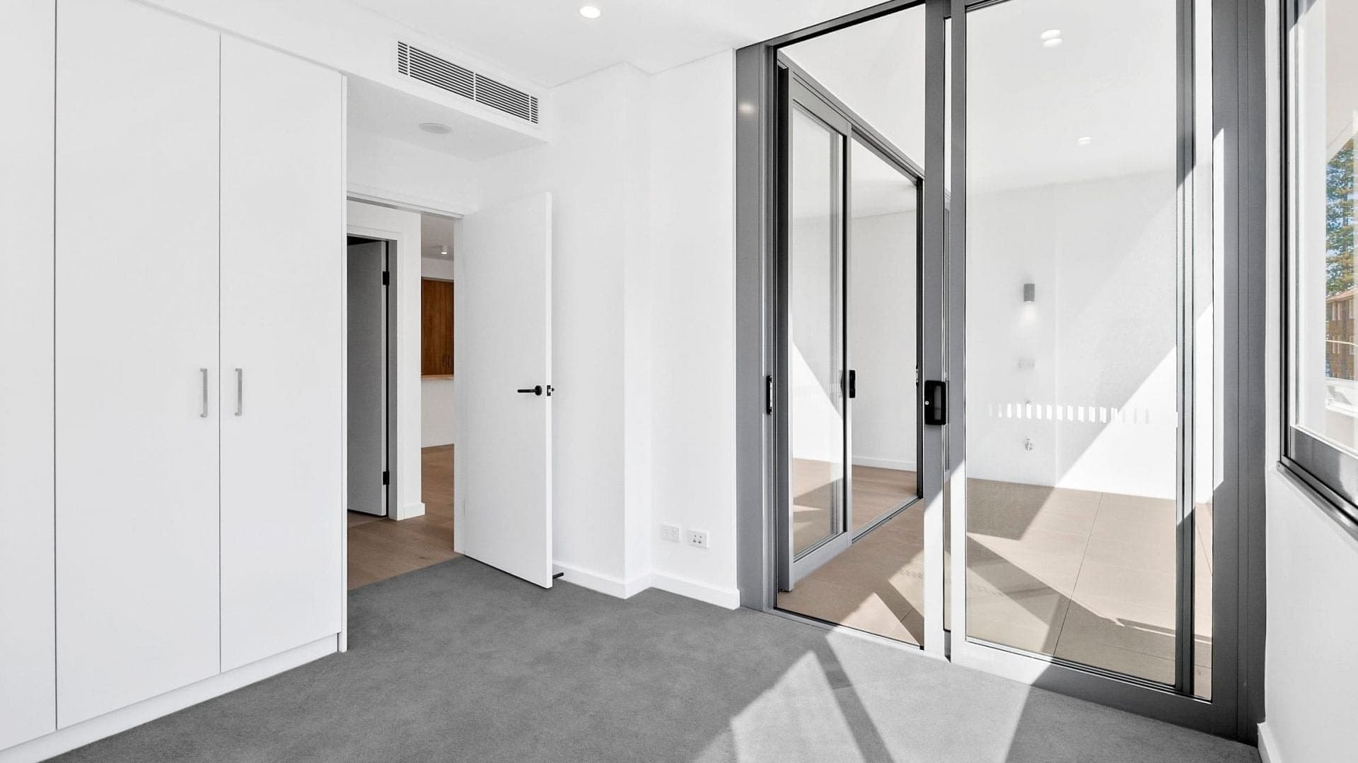 105/2 West Promenade, Manly, Manly - Thumbnail 6