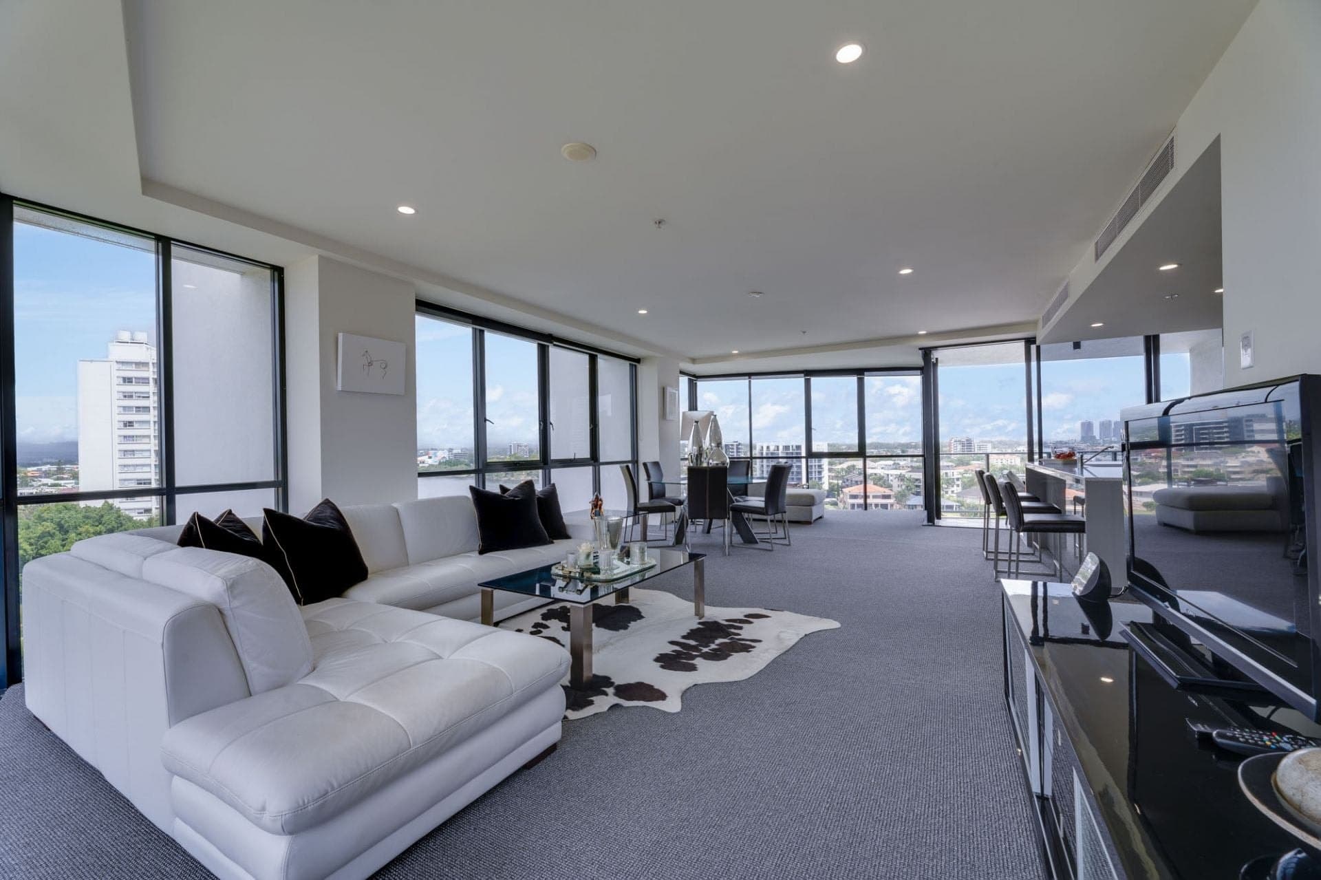 801/4 Wahroonga Place, Surfers Paradise - Thumbnail 8