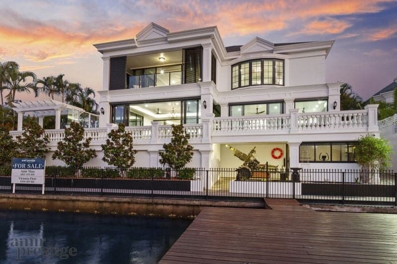 101 Commodore Drive, Paradise Waters - Image 1