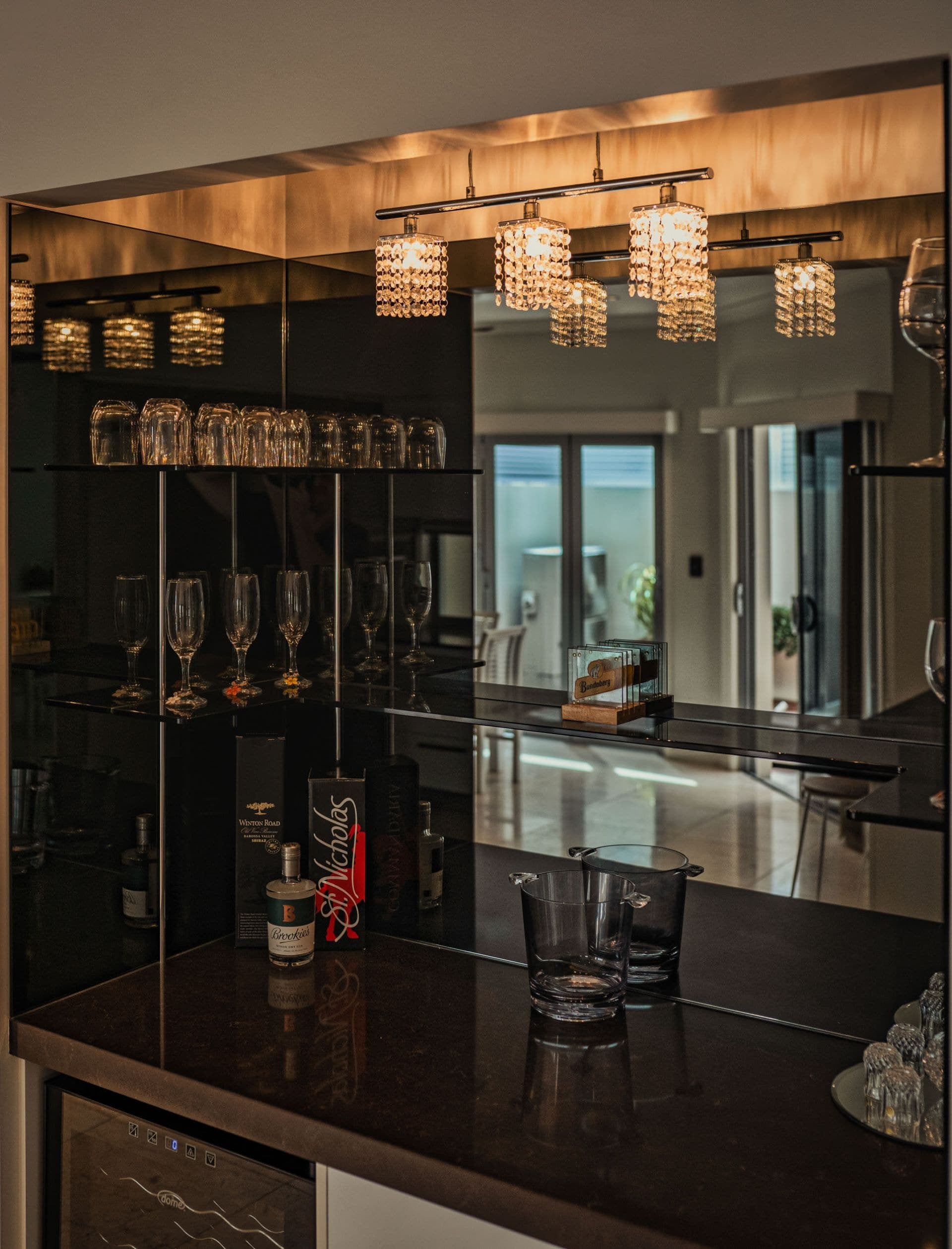 2/32 Tedder Avenue, Main Beach - Thumbnail 7