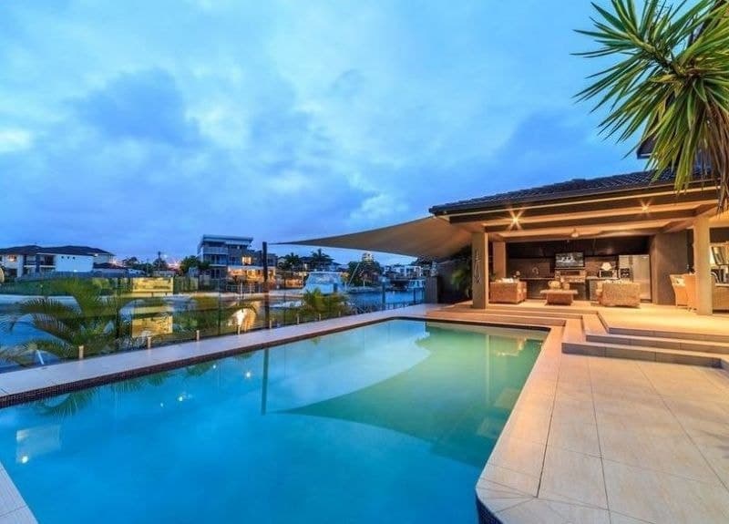 92 Gibraltar Drive, Isle Of Capri - Thumbnail 4