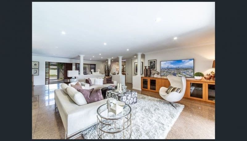 92 Gibraltar Drive, Isle Of Capri - Thumbnail 7