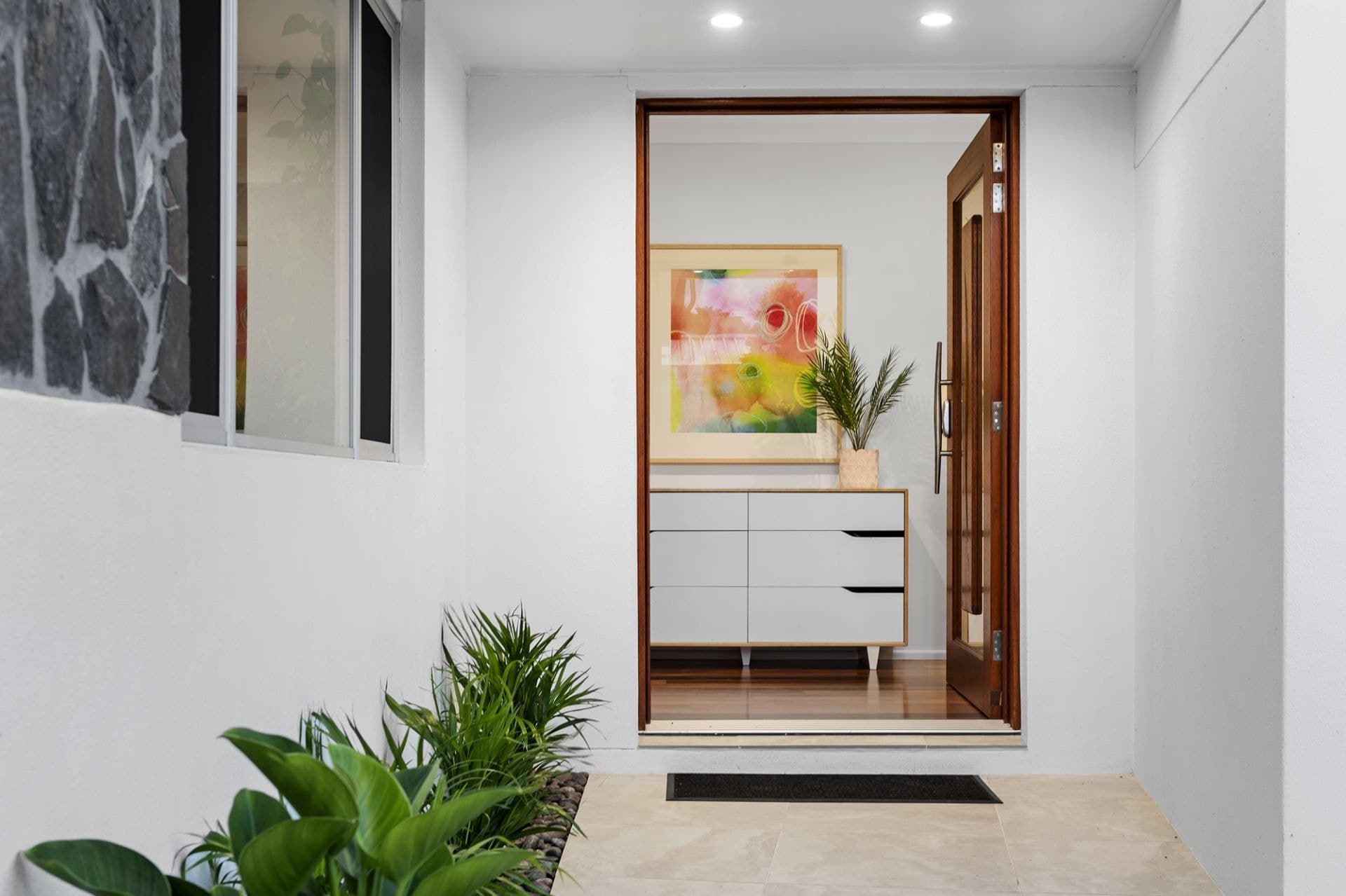 13 Salerno Street, Isle Of Capri - Thumbnail 3