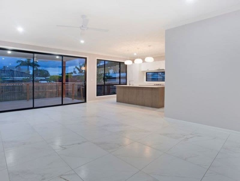 24 Abalone Avenue, Paradise Point - Thumbnail 6