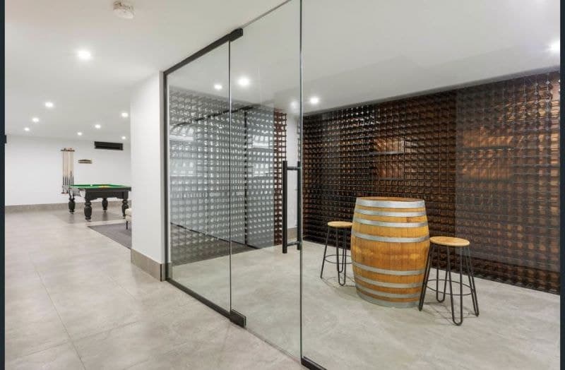 2/94 Monaco Street, Broadbeach Waters - Thumbnail 8
