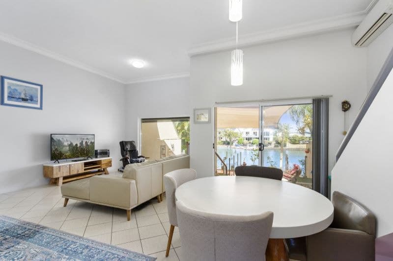 1/100 Morala Avenue, Biggera Waters - Thumbnail 7