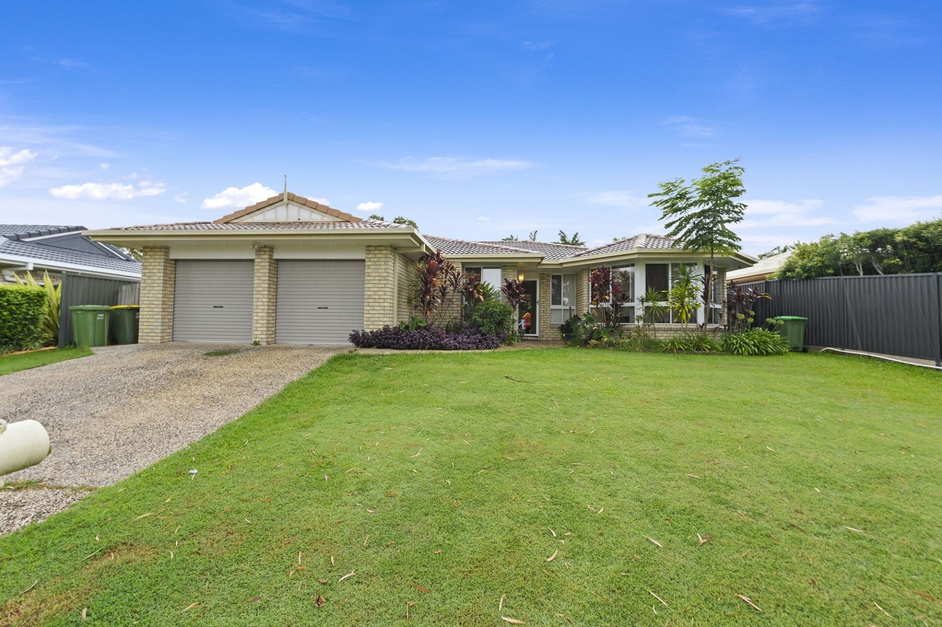 109 Monterey Keys Drive, Helensvale - Image 1