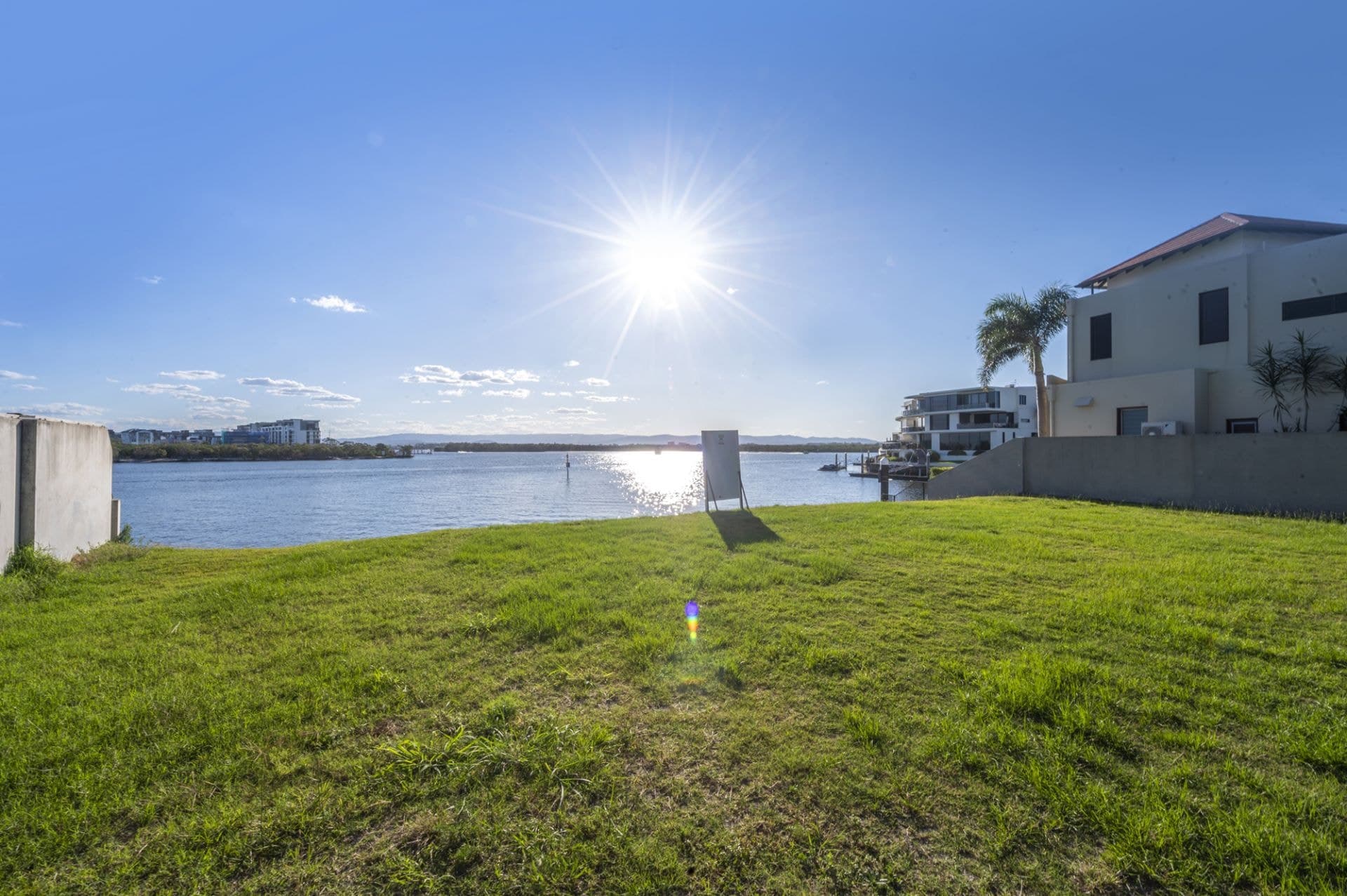 35 Hampton Court, Sovereign Islands - Thumbnail 8