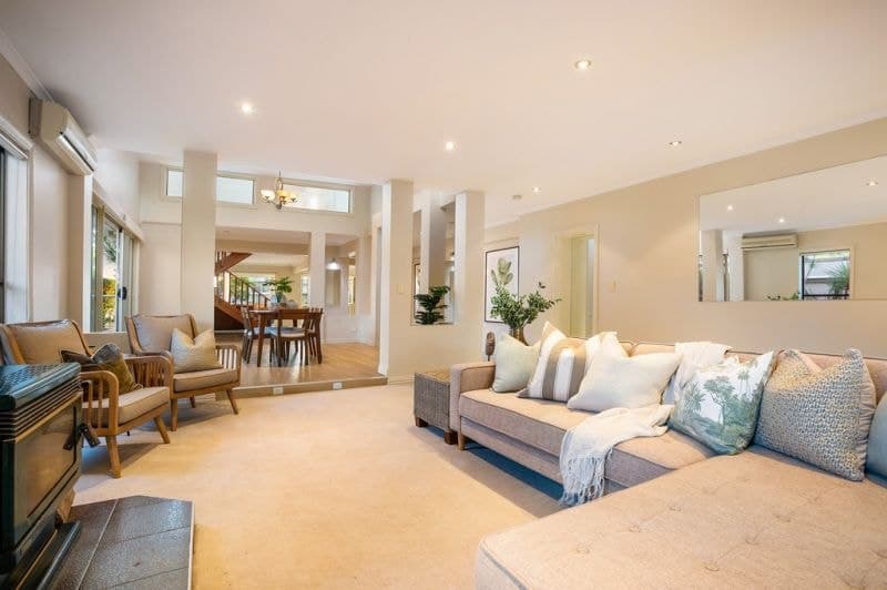4 Welby Street, Broadbeach Waters - Thumbnail 6