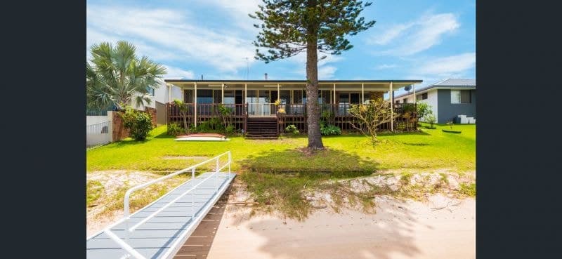 23 Weatherly Avenue, Mermaid Waters - Thumbnail 4
