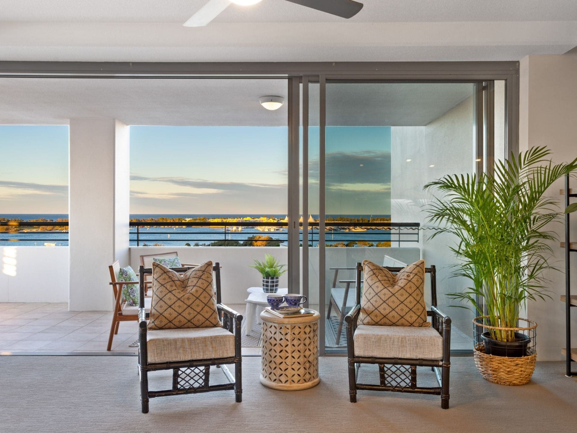 215/105 Scarborough Street, Southport - Thumbnail 2