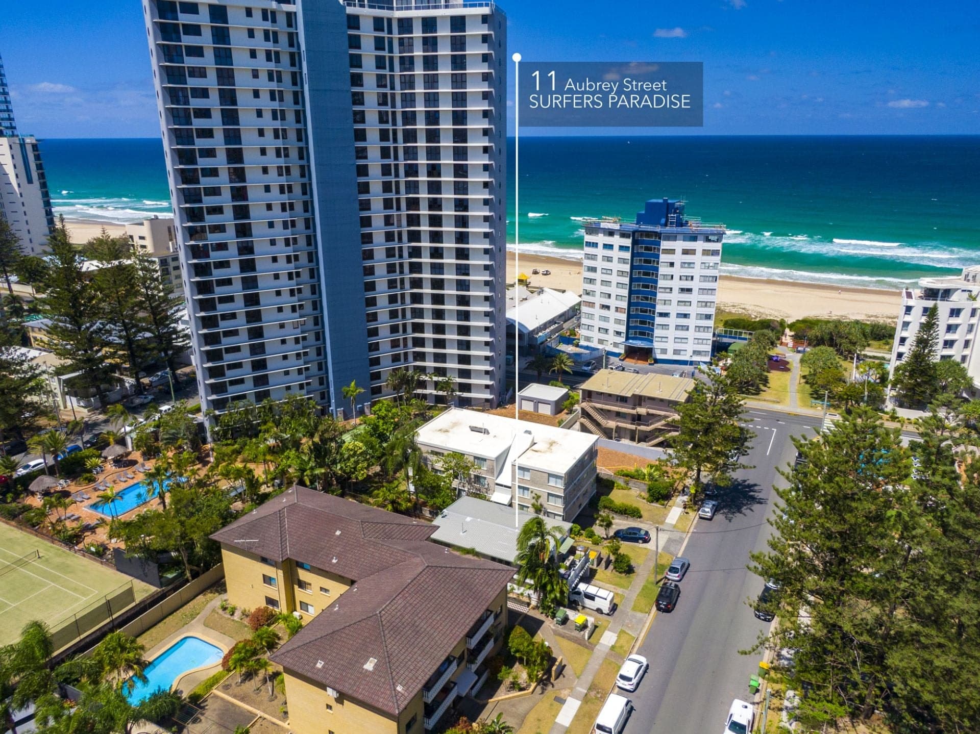 11 Aubrey Street, Surfers Paradise - Image 1