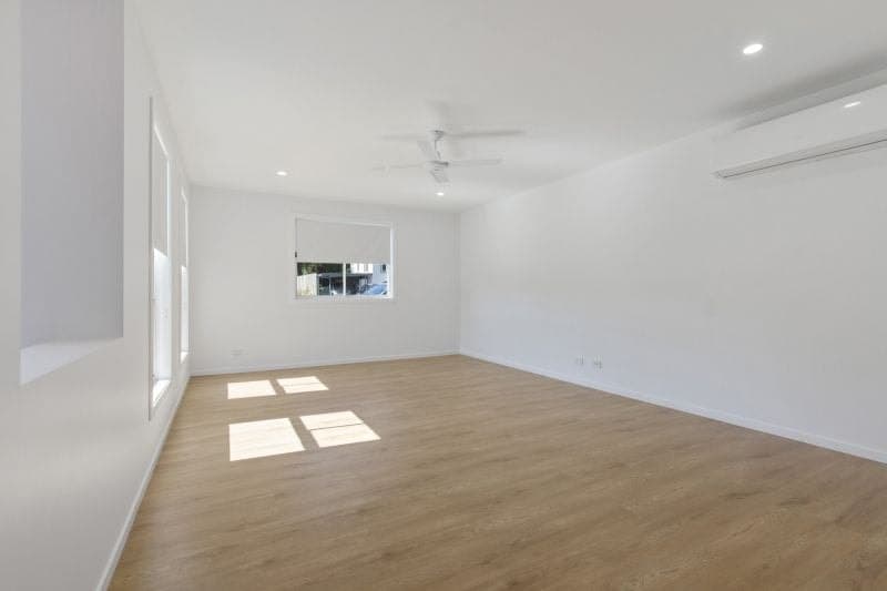 1 Schilling Avenue, Southport - Thumbnail 5